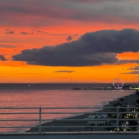 Castillo Santa Clara Sea View Luxury アパート トレモリノス
